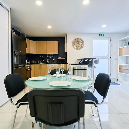 Le Zenora - T2 - Zen, Moderne And Confortable شقة سكلين